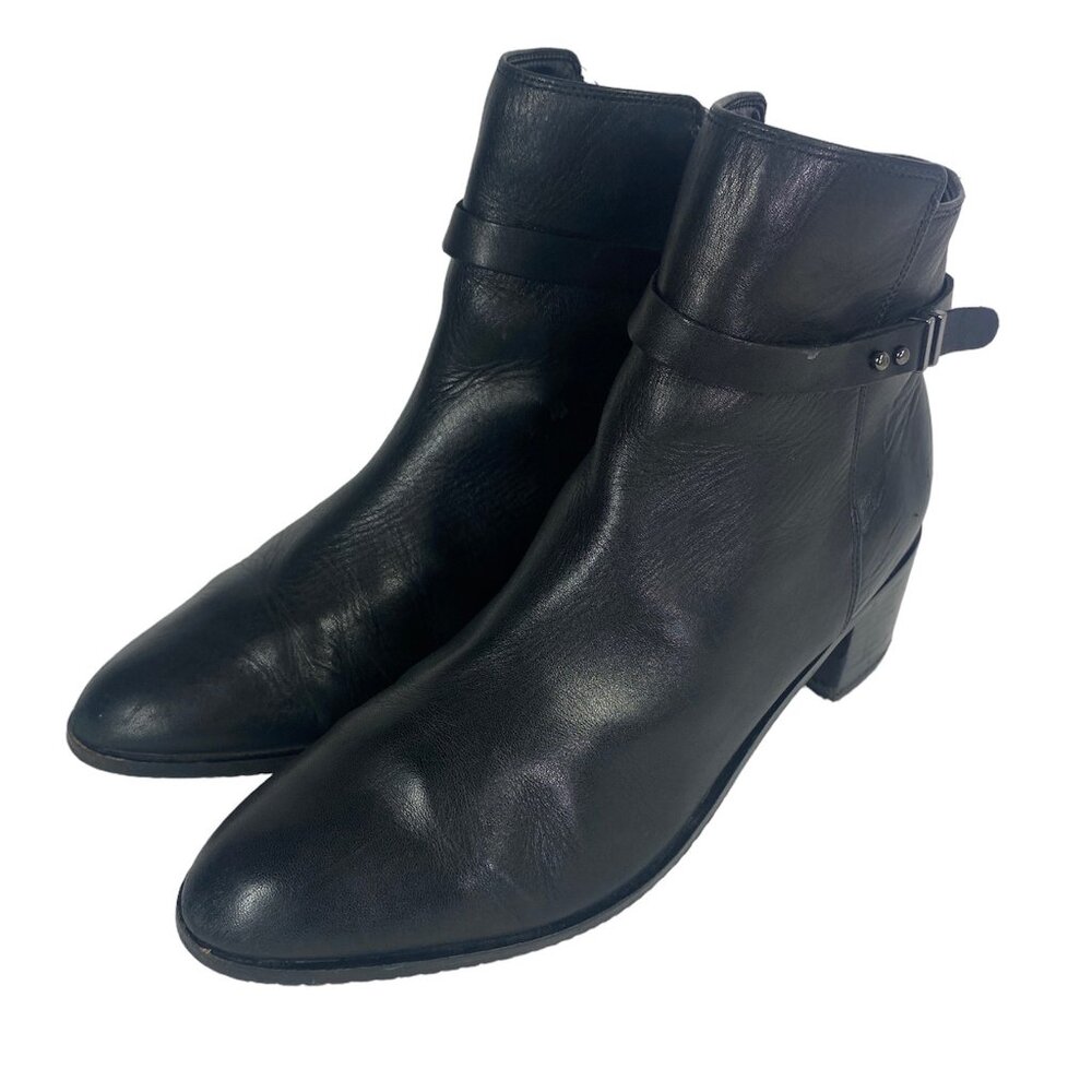 Clarks Women's Freya Black Leather Ankle Boots Booties Sz 9.5 M